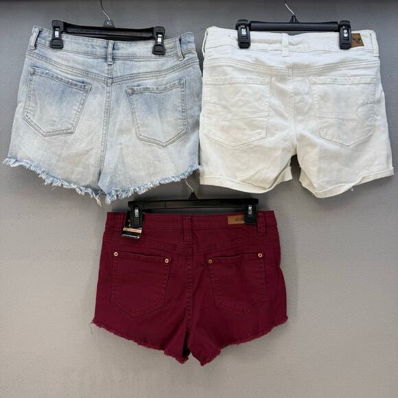 Jean Shorts Women's Size 8/9 Tokyo Darling American Eagle and Almost Famous NWT - Picture 2 of 16